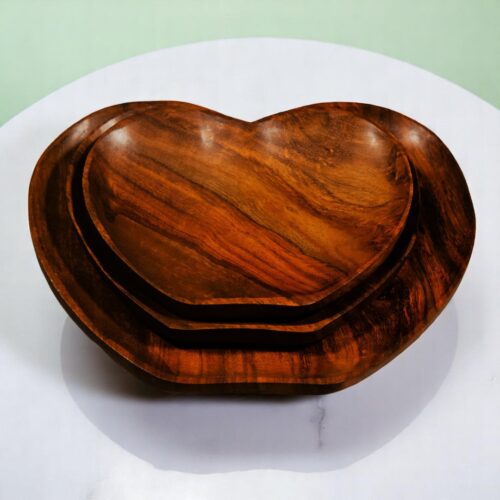 Apple shaped small dry fruit tray set