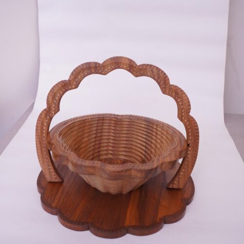 Shell Design Spring Basket